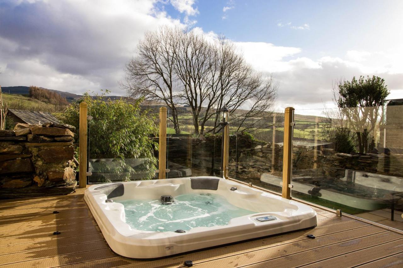 Finest Retreats - Tegannedd - Luxury Grade Ii Listed With Hot Tub Ffestiniog