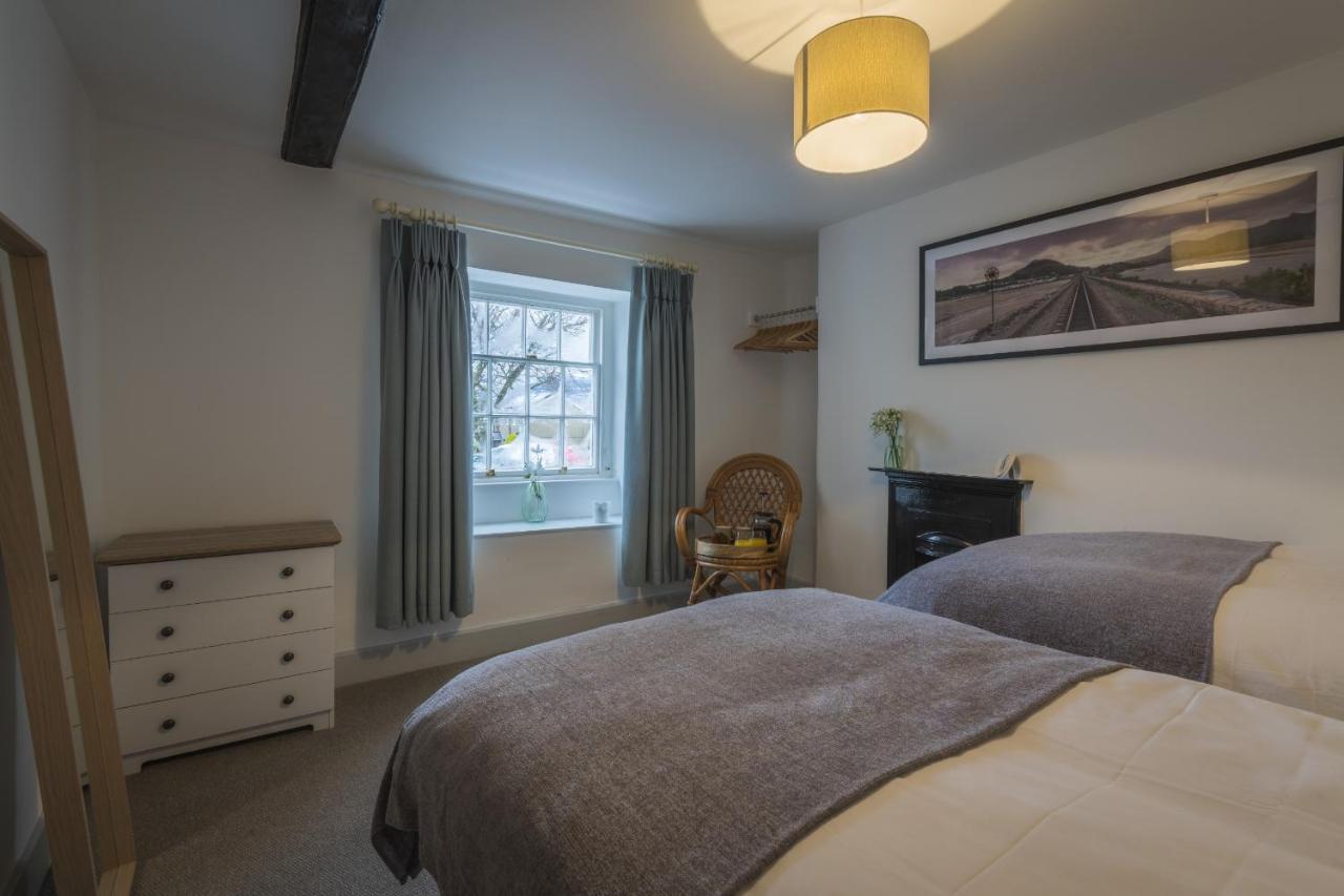 Finest Retreats - Tegannedd - Luxury Grade Ii Listed With Hot Tub Holiday home